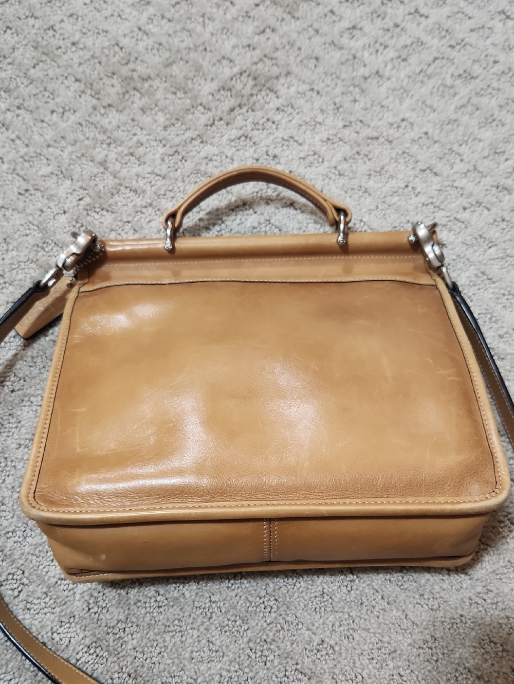 Coach Vintage Willis Bag Tan Leather Top Handle Satchel With Shoulder Strap - Picture 3 of 16